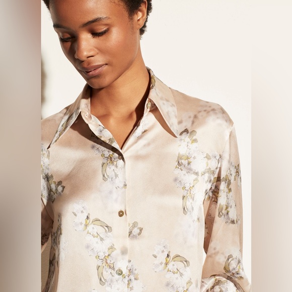 NWT $345 Vince Hazy Blossom Collared Silk Blouse - Picture 2 of 8